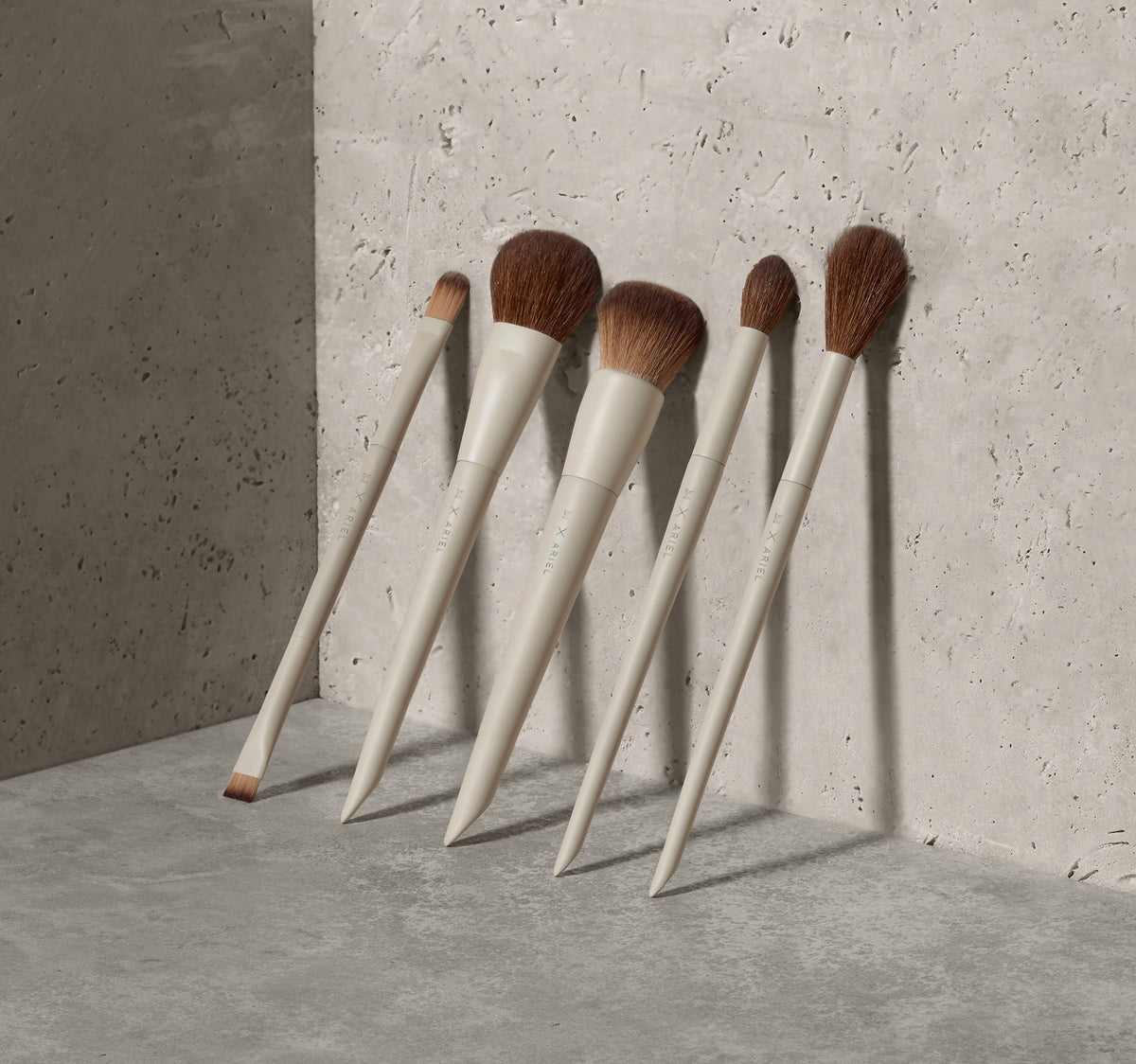 Morphe Morphe X Ariel A14 Precision Setting Brush